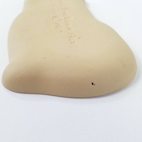 Brown Bag Cookie Art Mold 1983 Cat Holding Flowers Baking Cooking Kitchen Decor - Picture 7 of 8